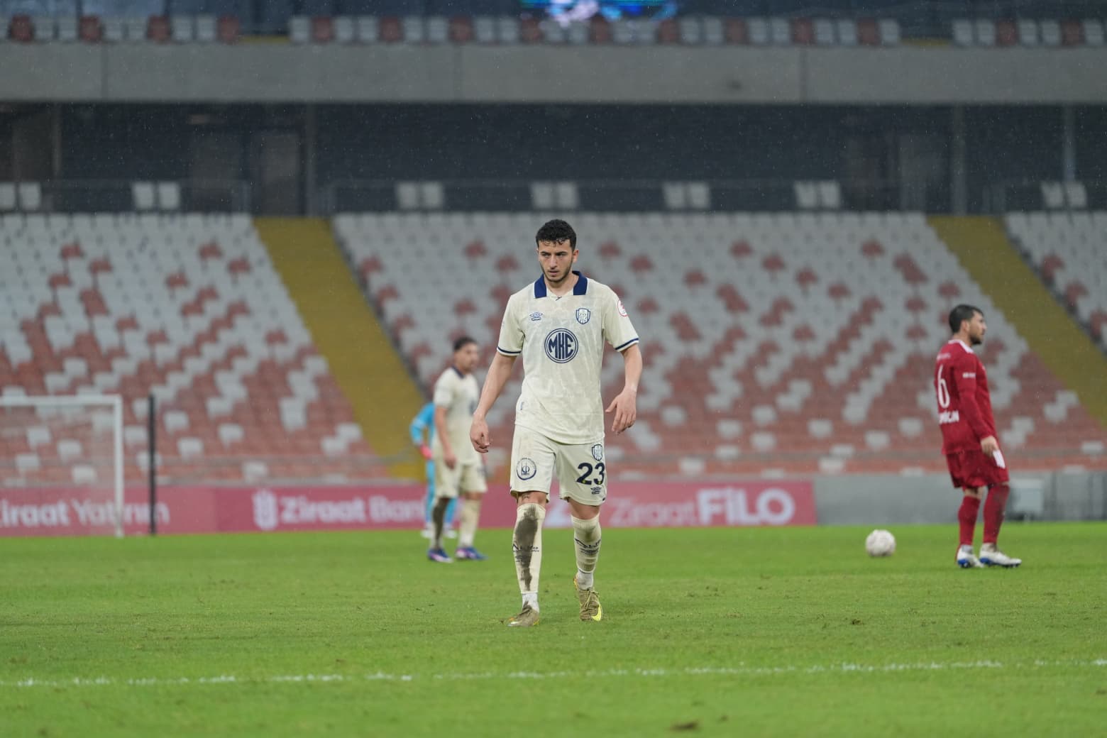 📸 İkinci Yarıdan Kareler #MKEAnkaragücü 💛💙 – görsel 4